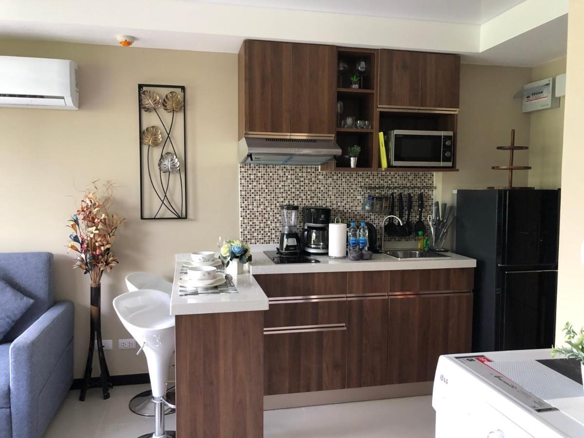 Naiharn Pearl Condo Hotel By Villacarte Nai Harn 外观 照片